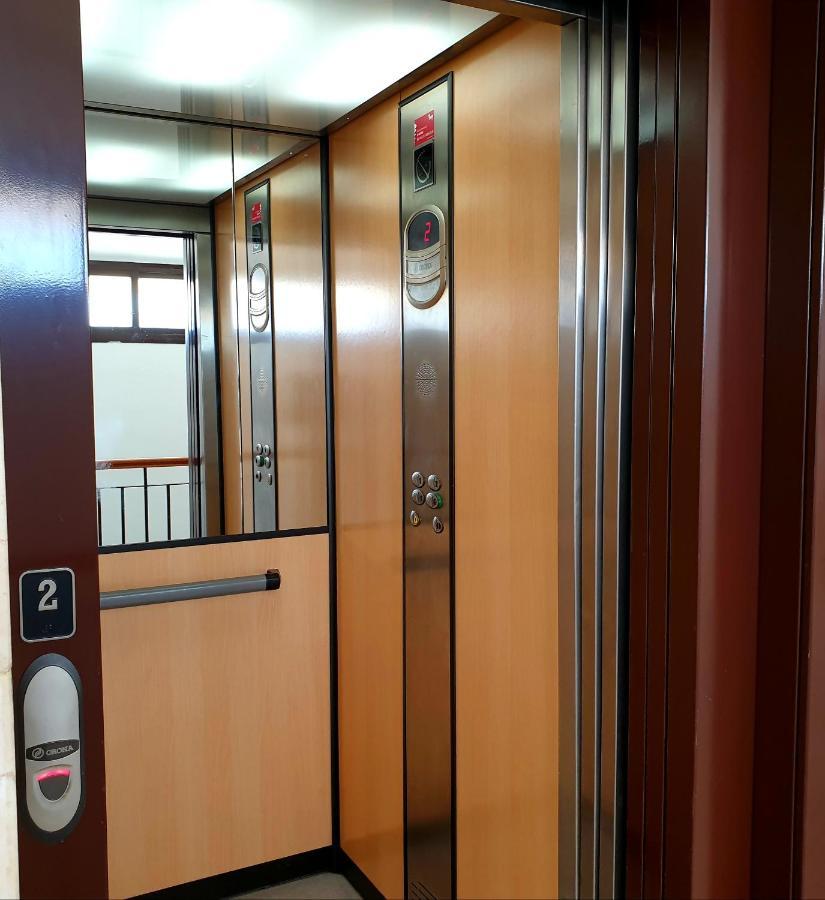 Sherryflat Herraiz-Parking Херес-де-ла-Фронтера Экстерьер фото